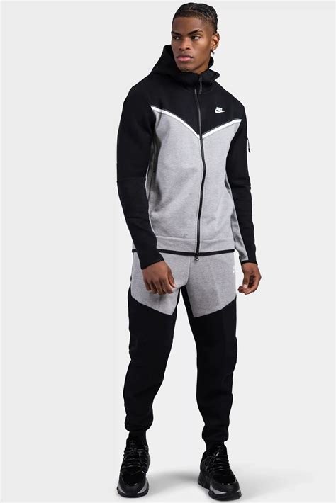 fleece nike tech heren.